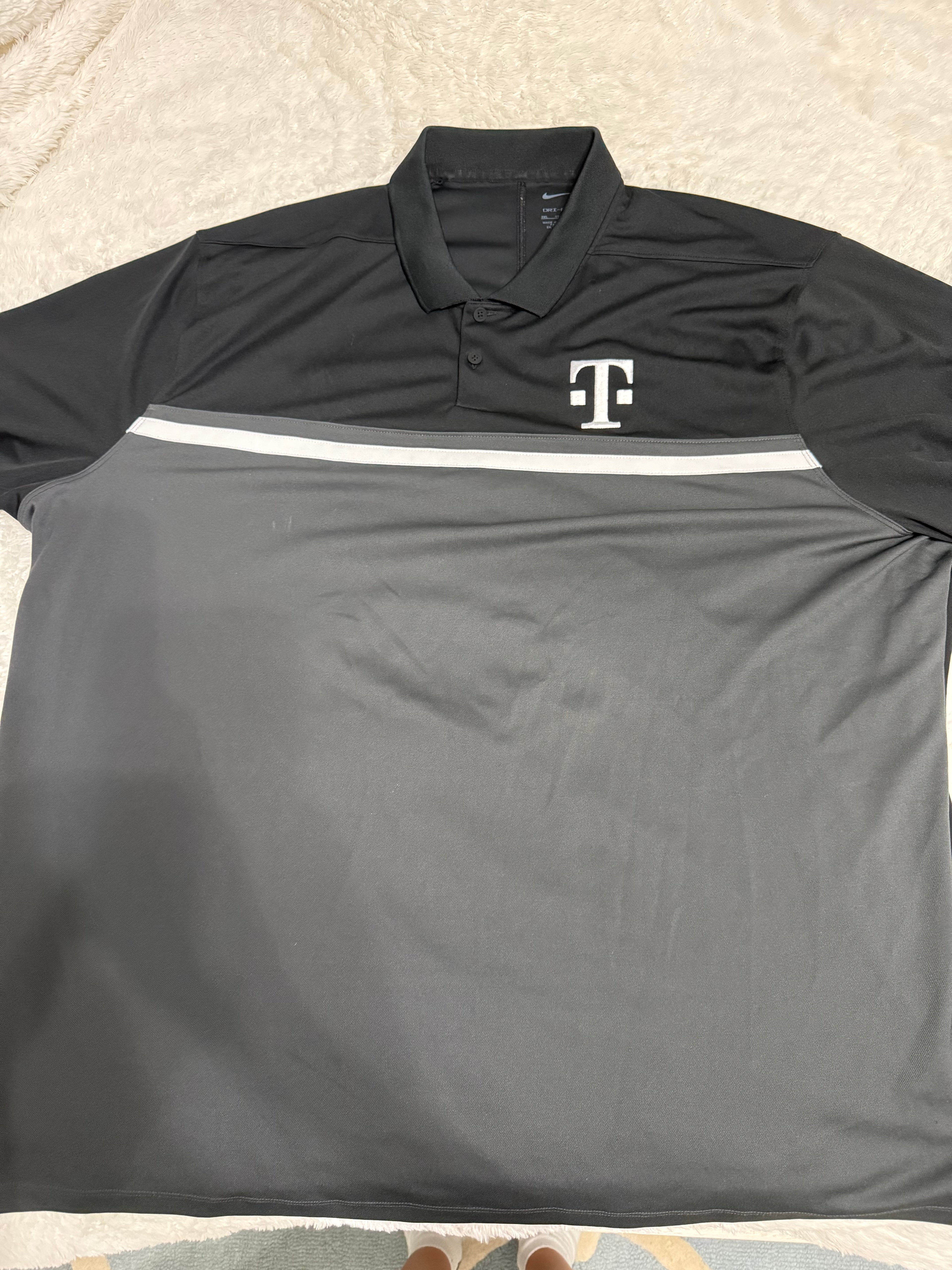 Men’s Nike Dry Fit T-Mobile Polo Size 3XL