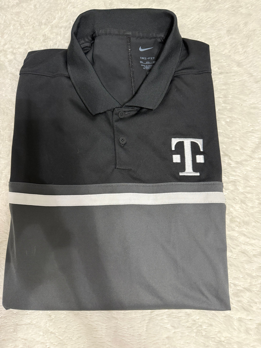 Men’s Nike Dry Fit T-Mobile Polo Size 3XL